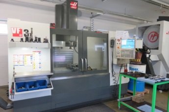 Metalworking by means of CNC (computer numerical control) milling machining centres